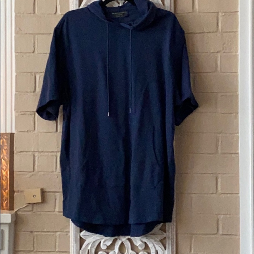 Short sleeve hoodie! XL